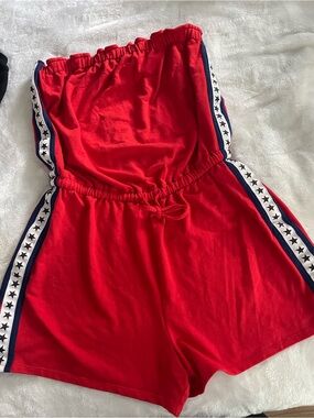 Flirtitude  Active Sz L America Red white blue romper w stars drawstring waist